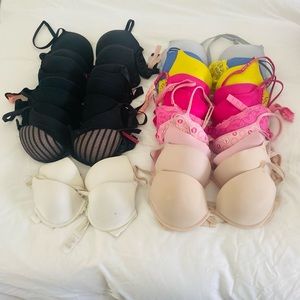 Victoria secret and others bras ! 34b
